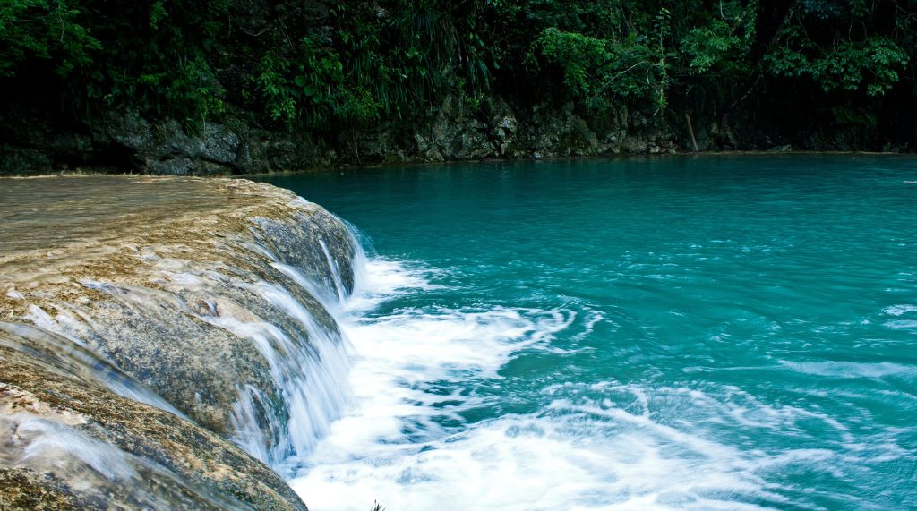 Semuc-champey-guatemala-lanquin
